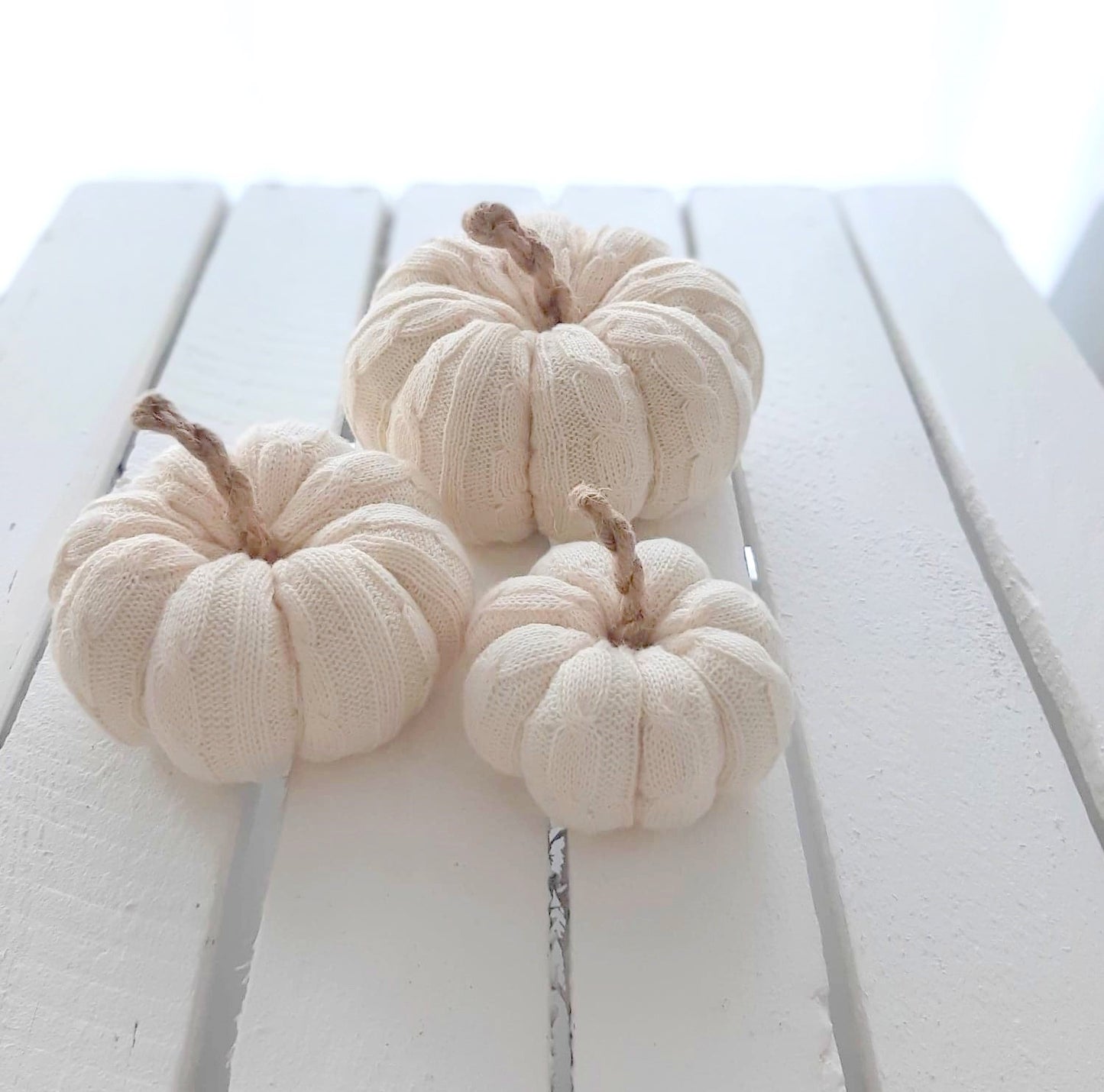 Cream Cable Knit Pumpkins