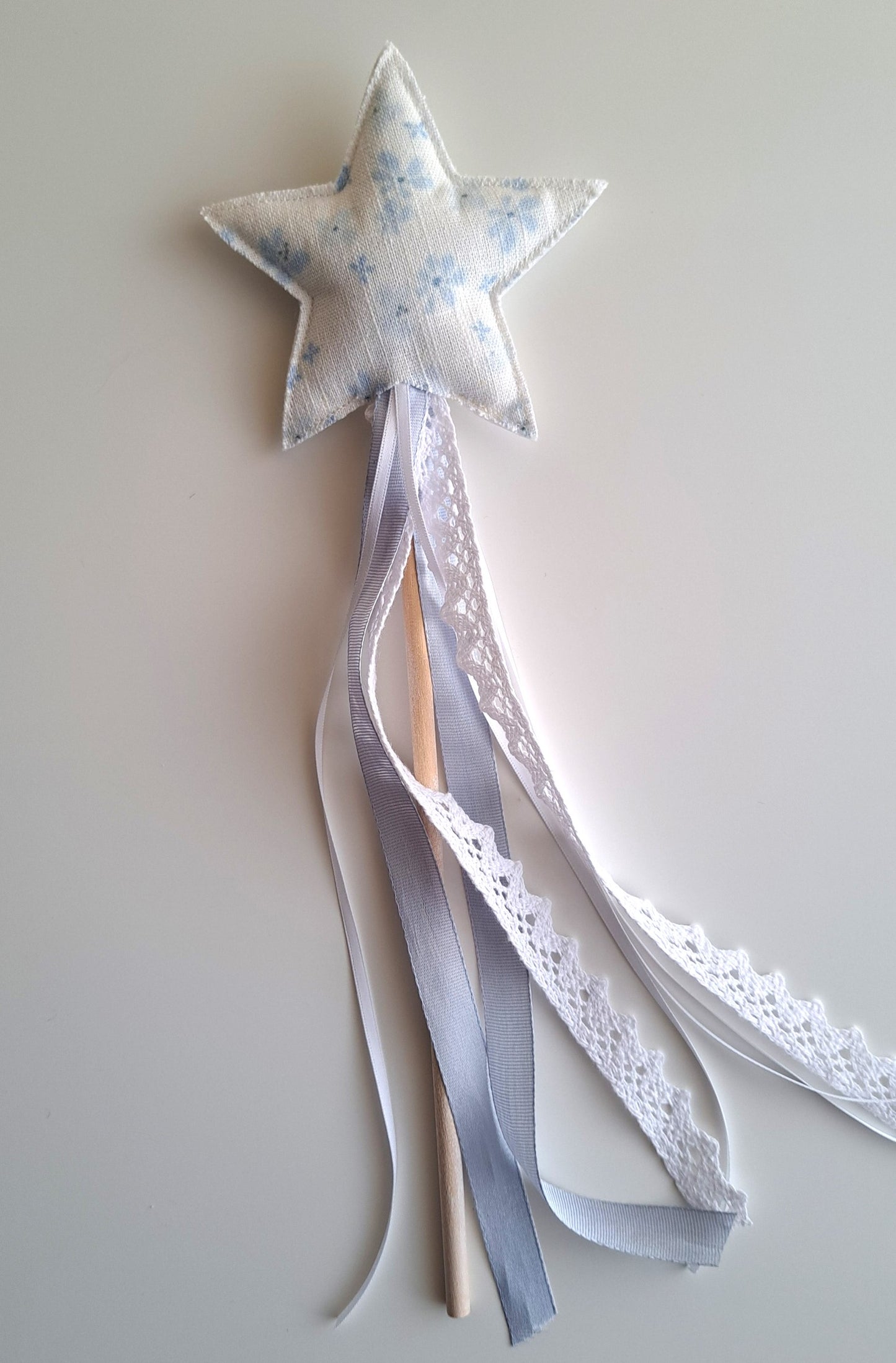 Forget-Me-Not Star Wand