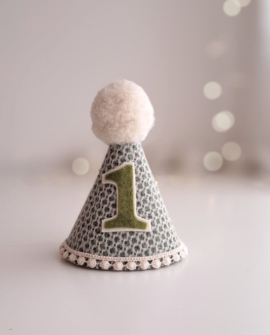 Evergreen Tweed Party Hat