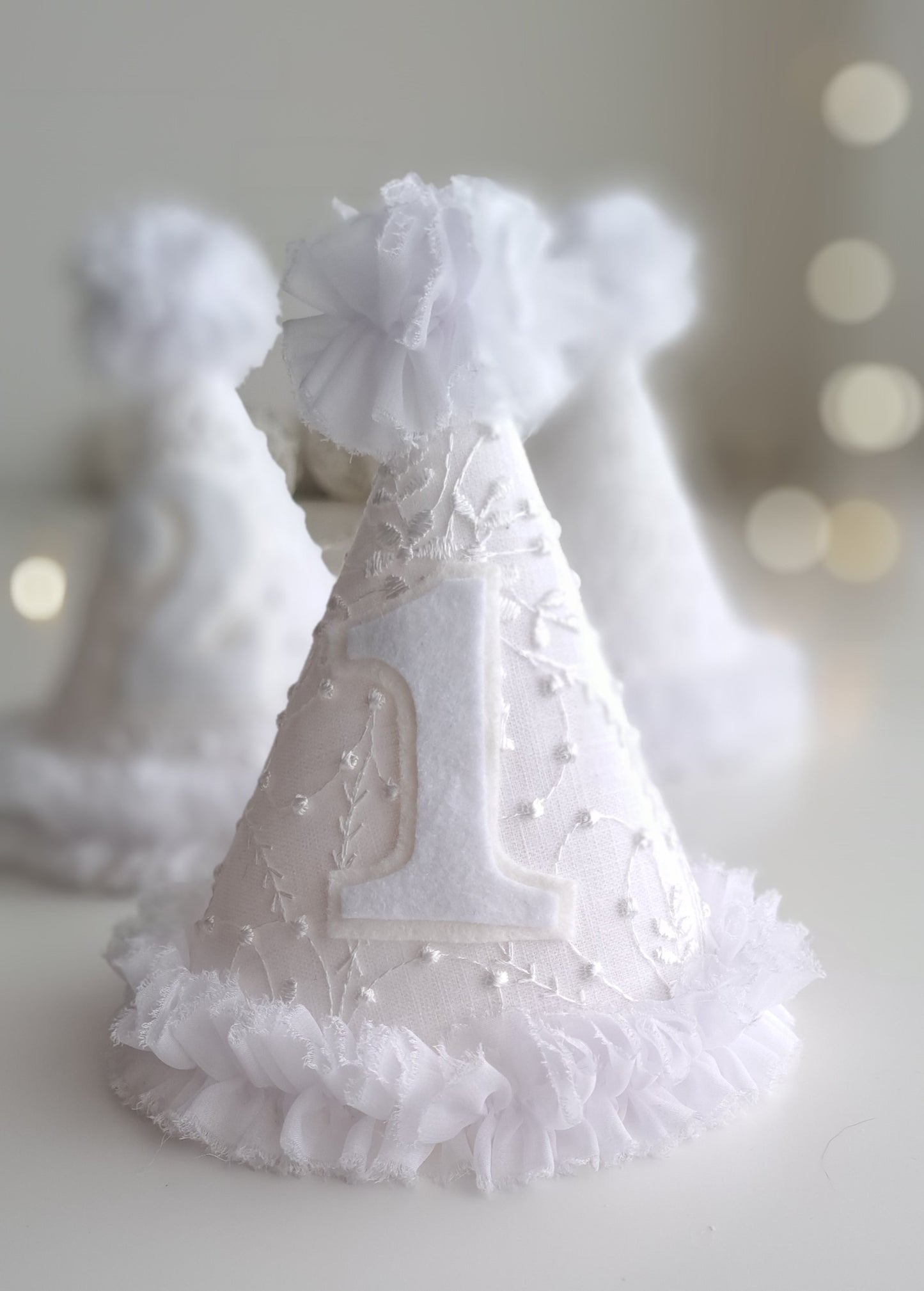 Luna, White Embroidered Lace Party Hat