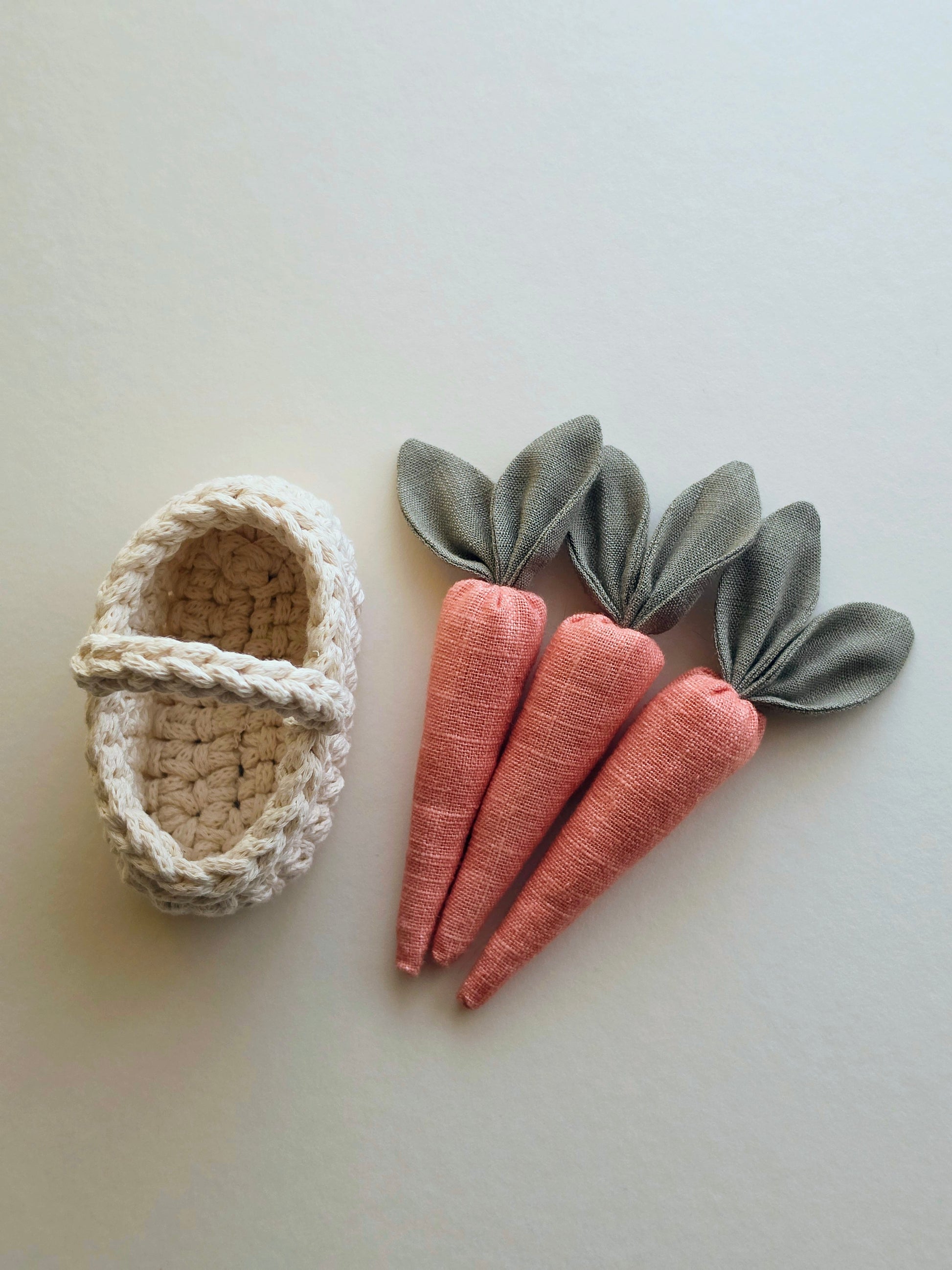 Set of three handmade linen carrots with fabric leaves and a small crocheted basket for pretend play